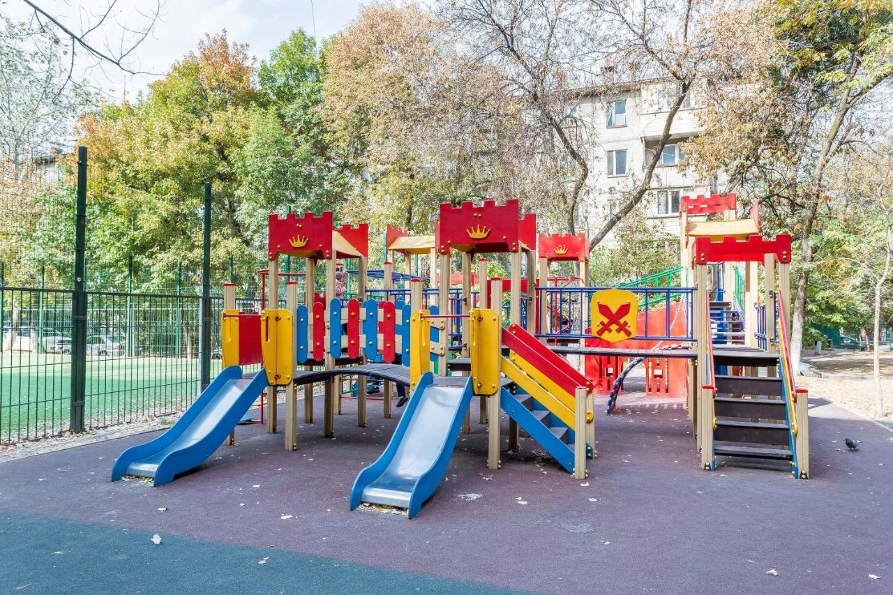 Стильная Квартира В Золотом Квадрате Almaty Exterior photo